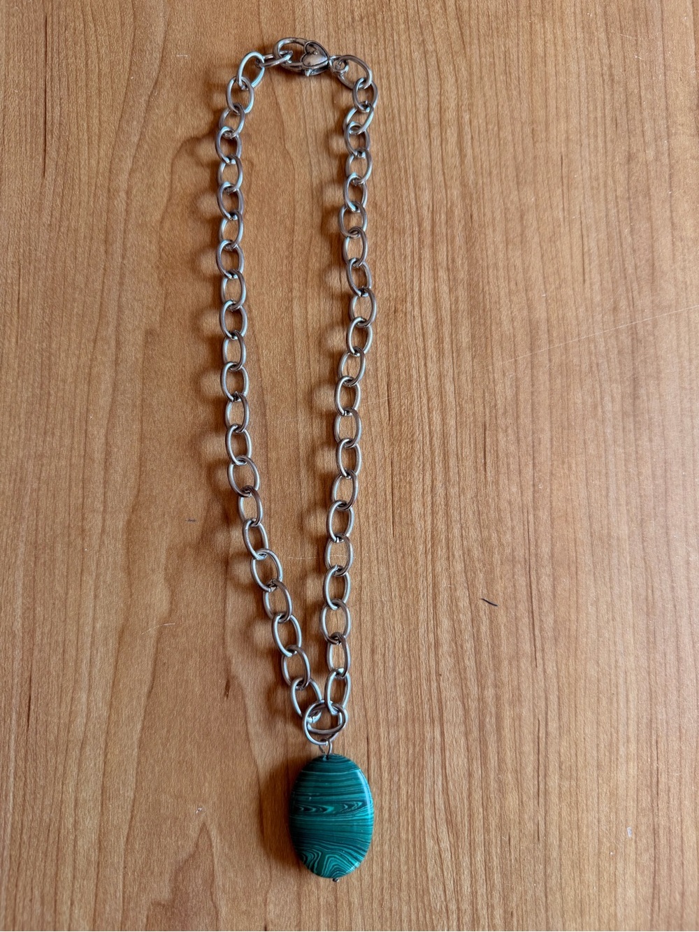 Vintage Chunky Silver Chain Malachite Pendant Necklace Boho Heart Clasp